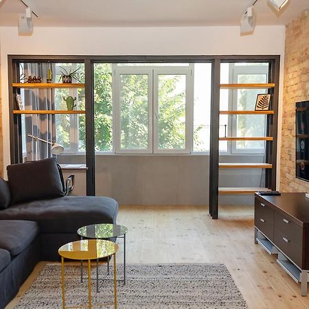 Bright & Spacious 1Bd Apartment With A Charming Balcony By Flat Mаnager Várna Kültér fotó