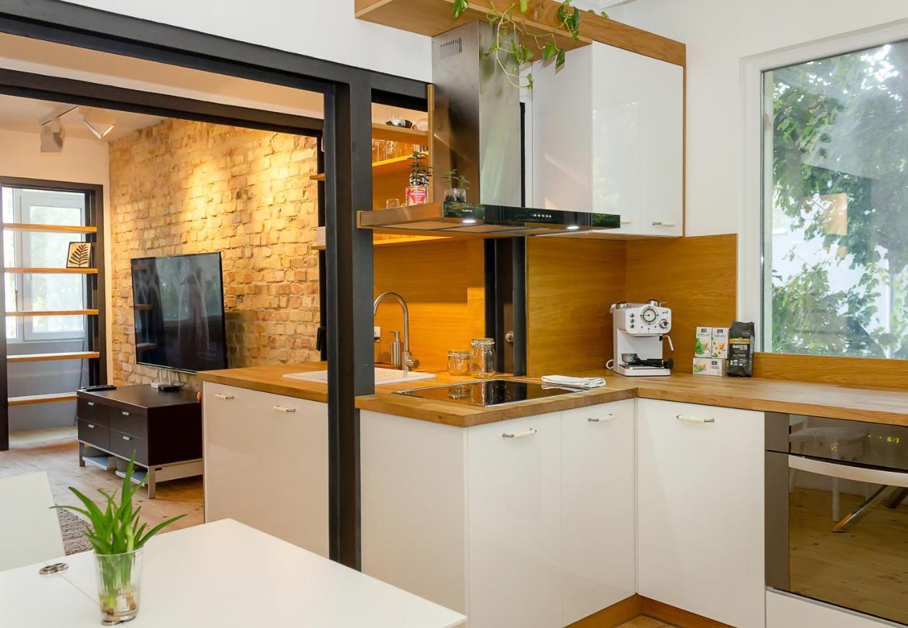 Bright & Spacious 1Bd Apartment With A Charming Balcony By Flat Mаnager Várna Kültér fotó