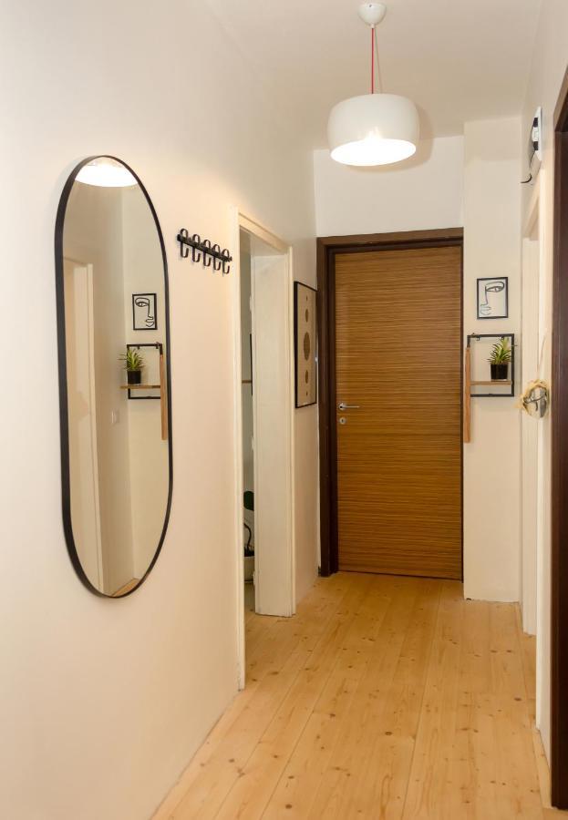 Bright & Spacious 1Bd Apartment With A Charming Balcony By Flat Mаnager Várna Kültér fotó